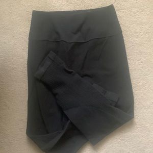 Lululemon black leggings estimated size 0, some pilling